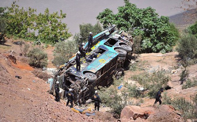 Tai nạn xe buýt thảm khốc ở Peru, ít nhất 44 người thiệt mạng - Ảnh 1.
