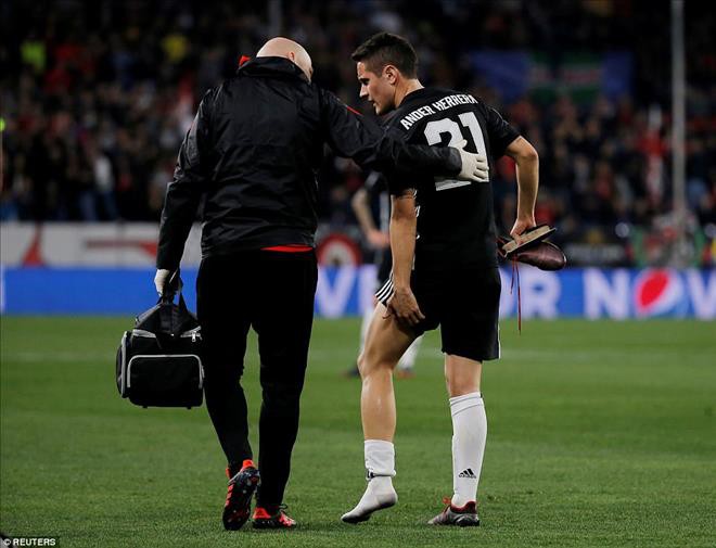  Mourinho nổi giận vì ca chấn thương của Ander Herrera  - Ảnh 2.