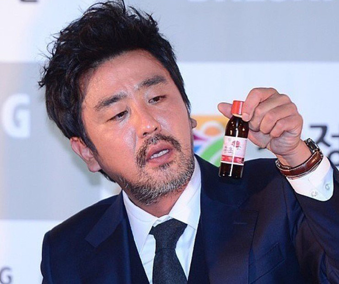 Chỉ bằng một cốc nước, netizen chắc nịch Lee Byung Hun là người có diễn xuất đỉnh nhất xứ Hàn - Ảnh 8.