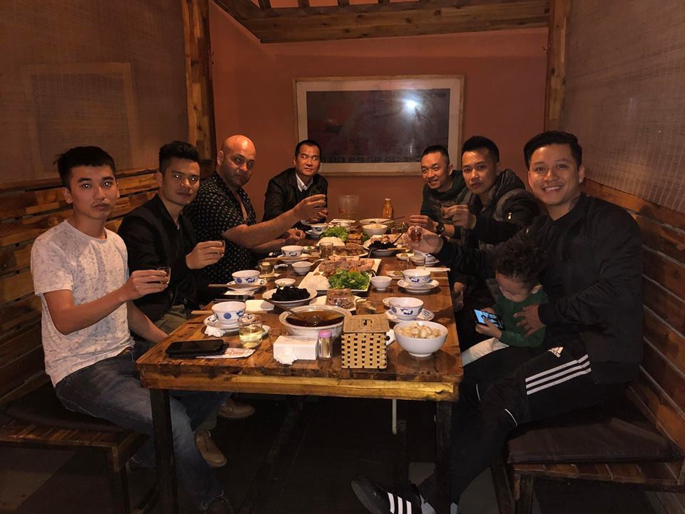 Tuấn Hưng vui vẻ so tài cùng võ sư nổi tiếng Francois Flores trong lần hội ngộ - Ảnh 3. Tuấn Hưng vui vẻ so tài cùng võ sư nổi tiếng Francois Flores trong lần hội ngộ - Ảnh 3.