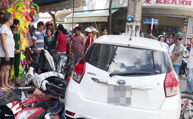 Cô gái 20 tuổi lên xe ô tô lạ, cả gia đình nháo nhác đi tìm - Ảnh 1.