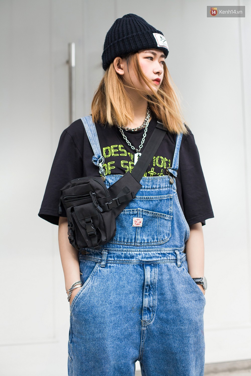 Street style 2 miền: Ra Tết, giới trẻ đã tích cực đọ độ swag với toàn những set đồ bụi bặm - Ảnh 6. Street style 2 miền: Ra Tết, giới trẻ đã tích cực đọ độ swag với toàn những set đồ bụi bặm - Ảnh 6.