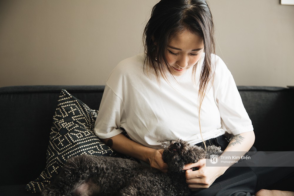 Julia Đoàn nói về chuyện làm mẹ khi còn trẻ, tự do và thành đạt: Từ nay mình chẳng cần đi đâu, chỉ cần ở cạnh con thì mình đã có cả thế giới rồi! - Ảnh 11.