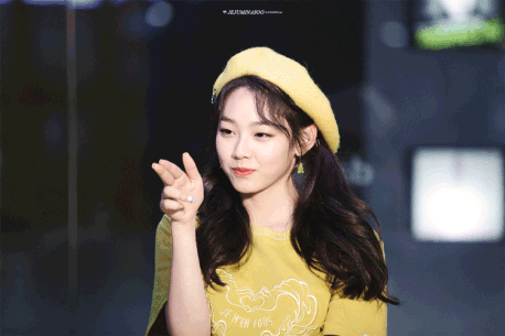 Những trào lưu do idol khởi xướng gây bão Hàn Quốc: Người người nhà nhà, đến Tổng thống cũng nhiệt tình hưởng ứng - Ảnh 24. Những trào lưu do idol khởi xướng gây bão Hàn Quốc: Người người nhà nhà, đến Tổng thống cũng nhiệt tình hưởng ứng - Ảnh 24.