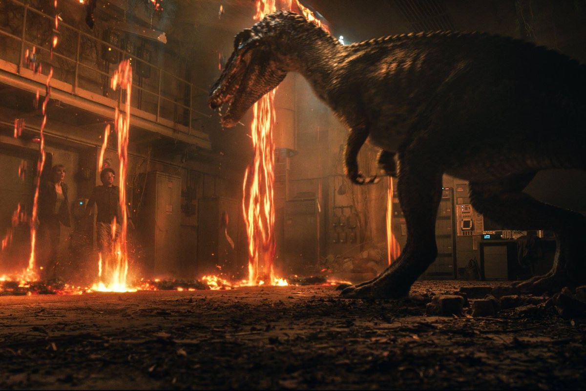Jurassic World: Fallen Kingdom tiếp tục nhá hàng về mối hiểm nguy của lũ khủng long khát máu - Ảnh 4.