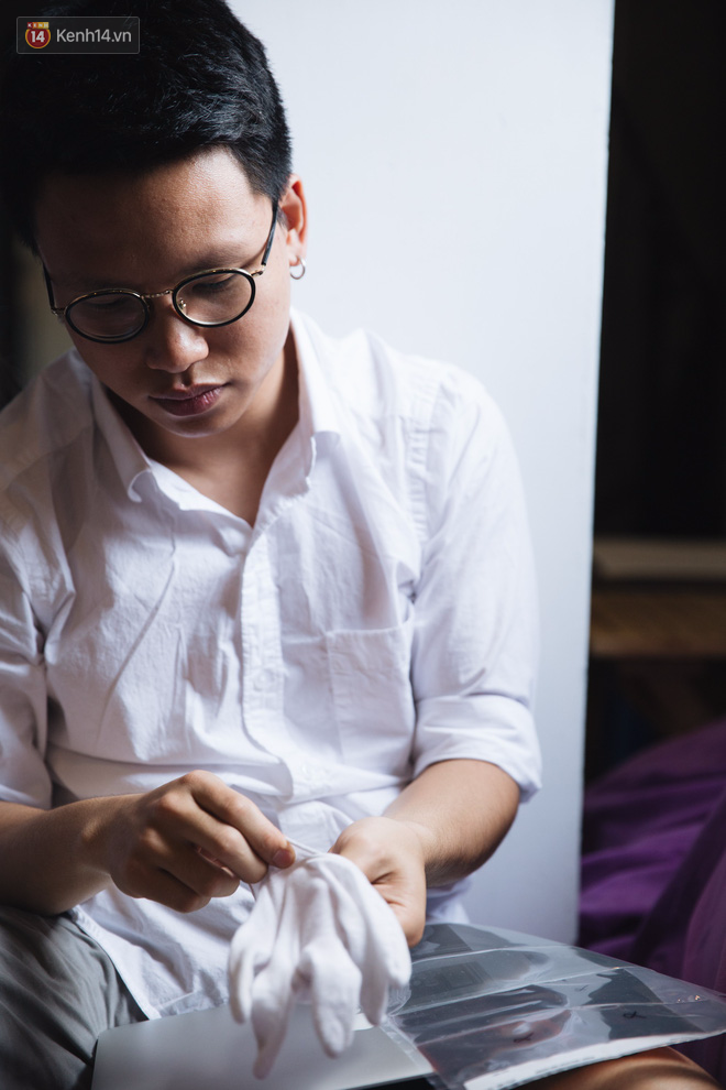 Một ng&agrave;y ở ph&ograve;ng tối - Nh&agrave; hộ sinh của những t&aacute;c phẩm nhiếp ảnh - Ảnh 11.