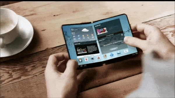 Những điều cần biết về Galaxy X - smartphone gấp l&agrave;m đ&ocirc;i c&oacute; thể sắp ra mắt của Samsung - Ảnh 1.