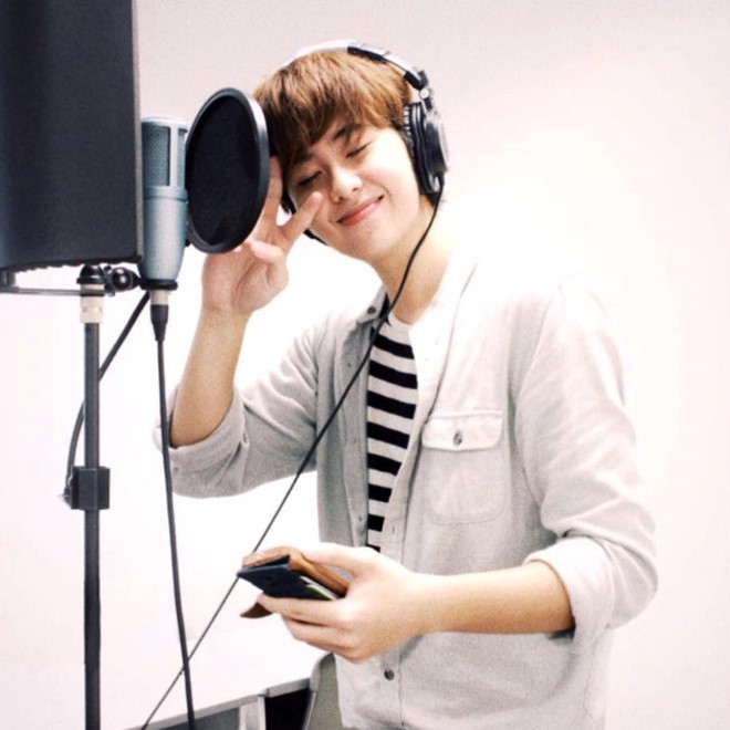 Cậu bạn lai Việt - Sing đ&uacute;ng chuẩn crush thời đi học v&igrave; nụ cười si&ecirc;u dễ mến - Ảnh 3.