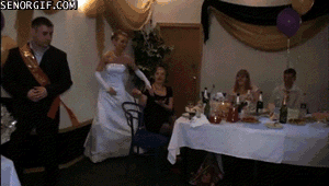 15 tai nạn đám cưới khiến người xem cũng thấy dở khóc dở cười - Ảnh 17.