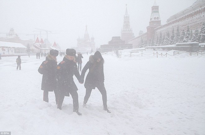 Tuyết rơi phá kỷ lục 100 năm ở Nga: Đã tìm ra nguyên nhân - Ảnh 4.