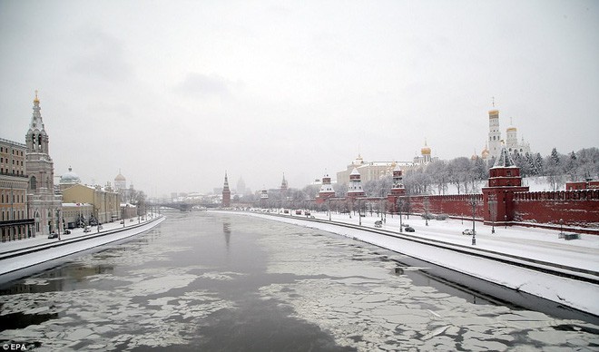 Tuyết rơi phá kỷ lục 100 năm ở Nga: Đã tìm ra nguyên nhân - Ảnh 5.
