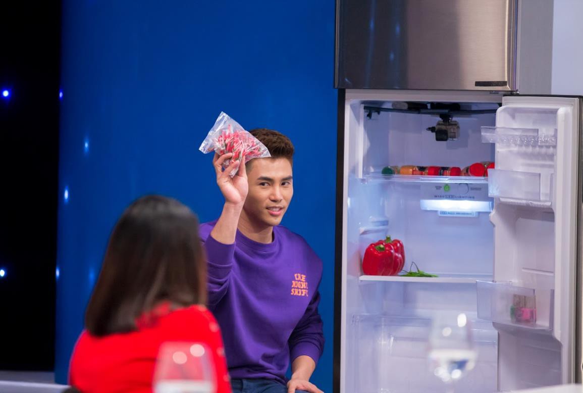 Kết quả hình ảnh cho AN NGUY XIN LỖI NGƯỜI YÊU CŨ TRÊN SÓNG TRUYỀN HÌNH