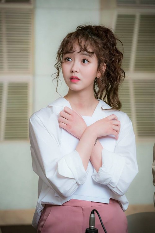 Kim So Hyun trong phim mới: Vẫn rất xinh, nhưng có vài điểm... hơi sai - Ảnh 1.