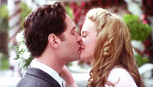 10 kiểu hôn dành cho các cặp đôi mà bạn nhất định phải thử một lần trong đời - Ảnh 2.