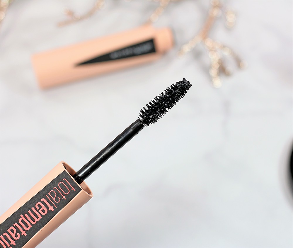 Thử loại mascara có giá cực bình dân, cô nàng này nhận được kết quả mi đẹp như nối - Ảnh 3.