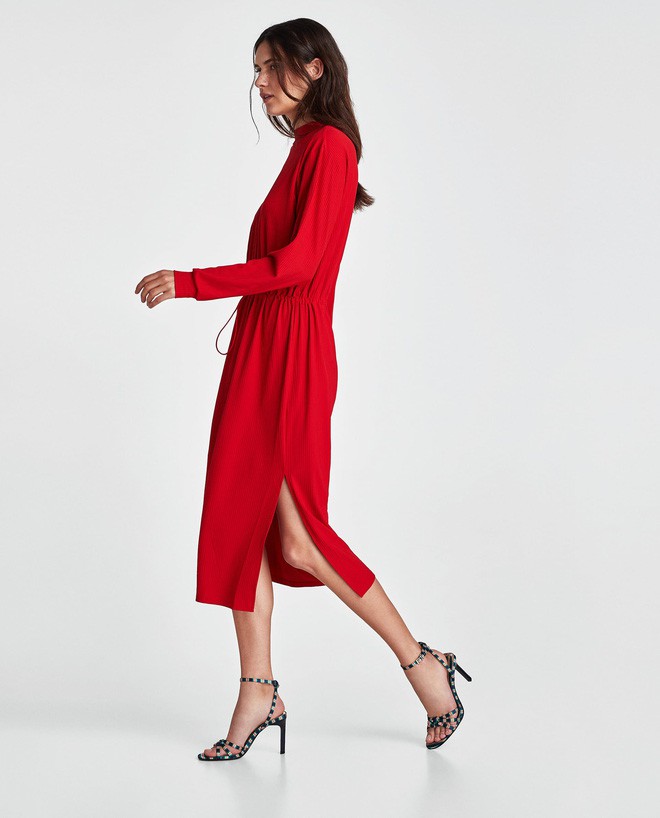 Những thiết kế đầm đỏ mặc Tết ấn tượng trong mùa du xuân 2020  2 Sản phẩm   Chợ Lạng Sơn