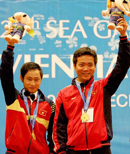 Gia cảnh cơ cực của nh&agrave; v&ocirc; địch SEA Games đang chiến đấu với ung thư: Đồng nghiệp v&agrave; người h&acirc;m mộ chung tay gi&uacute;p đỡ - Ảnh 1.