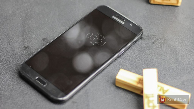 Nếu bạn thích Galaxy A7 thì sẽ yêu ngay Galaxy A8 bản mới với 5 nâng cấp đầy hấp dẫn - Ảnh 3.