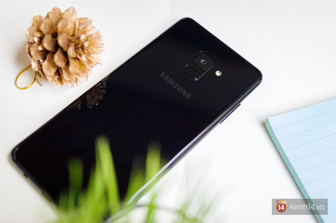 Nếu bạn thích Galaxy A7 thì sẽ yêu ngay Galaxy A8 bản mới với 5 nâng cấp đầy hấp dẫn - Ảnh 9.