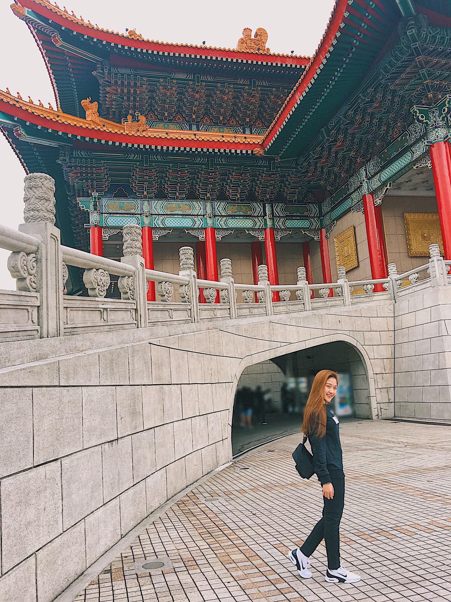 Trấn Thành còn có một cô em gái 19 tuổi xinh xắn chẳng kém gì hot girl! - Ảnh 10. Trấn Thành còn có một cô em gái 19 tuổi xinh xắn chẳng kém gì hot girl! - Ảnh 10.