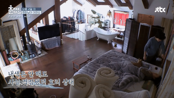 Những cặp sao sở hữu ngoại h&igrave;nh lệch pha một trời một vực: Người hạnh ph&uacute;c, kẻ gặp tai ương đủ đường - Ảnh 3.