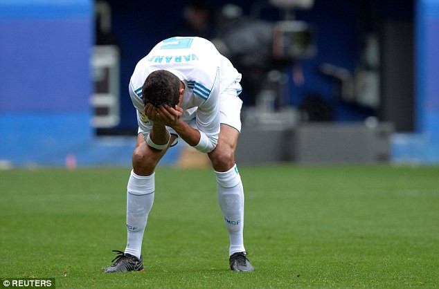 Ronaldo lập c&uacute; đ&uacute;p, Real Madrid thắng trận thứ 3 li&ecirc;n tiếp - Ảnh 5.