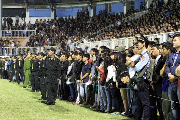 V.League 2018 khai màn và khát khao về thứ bóng đá sạch đẹp - Ảnh 4.