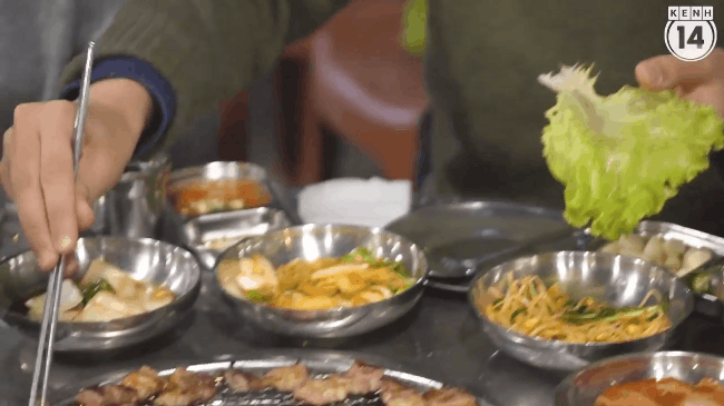 Đưa người Hàn chính hiệu đi ăn thịt nướng Hàn Quốc ở Hà Nội và bạn có tò mò về phản ứng của anh ấy không? - Ảnh 8.