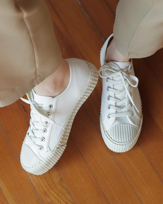 Ai mê sneaker trắng thì chắc chắn phải nằm lòng 8 mẹo làm sạch giày này - Ảnh 5.