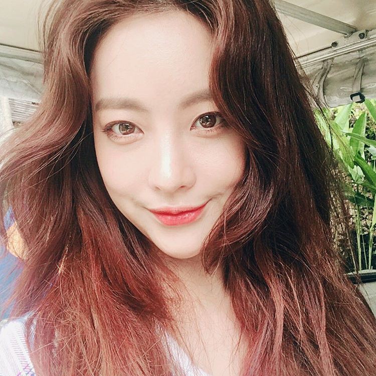 Dàn sao cực phẩm của Cheese in the Trap: Nam nữ chính chiêu trò giả tạo, ác nữ bỗng nổi lên vì đẹp và sexy khó tin - Ảnh 38. Dàn sao cực phẩm của Cheese in the Trap: Nam nữ chính chiêu trò giả tạo, ác nữ bỗng nổi lên vì đẹp và sexy khó tin - Ảnh 38.