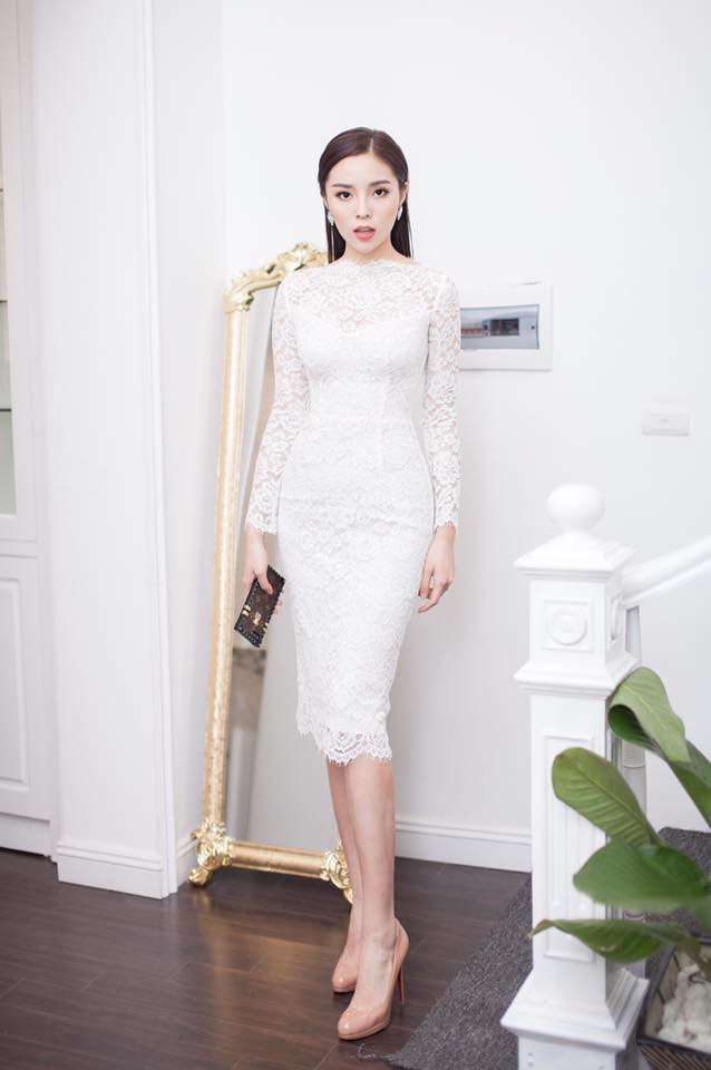 Món phụ kiện nhỏ xinh có giá 28 triệu này lại được Hương Giang và loạt sao Việt yêu thích - Ảnh 5. Món phụ kiện nhỏ xinh có giá 28 triệu này lại được Hương Giang và loạt sao Việt yêu thích - Ảnh 5.