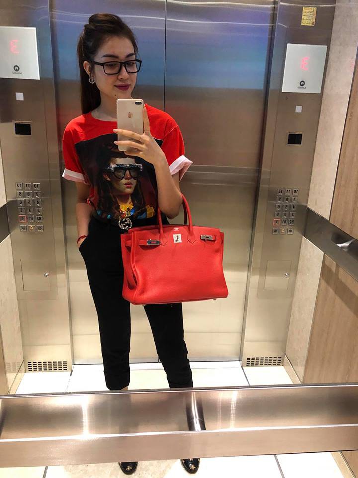 Street style sao tháng 3 báo hiệu màu vàng đang là hot trend khi Chi Pu, Hương Tràm, Văn Mai Hương... đều chọn mặc - Ảnh 9. Street style sao tháng 3 báo hiệu màu vàng đang là hot trend khi Chi Pu, Hương Tràm, Văn Mai Hương... đều chọn mặc - Ảnh 9.