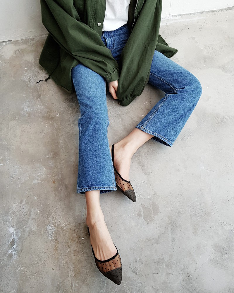 Sắm gì thì sắm, tủ đồ của bạn nên có đủ 4 kiểu quần jeans này để không bao giờ phải lo không có gì để mặc - Ảnh 6. Sắm gì thì sắm, tủ đồ của bạn nên có đủ 4 kiểu quần jeans này để không bao giờ phải lo không có gì để mặc - Ảnh 6.