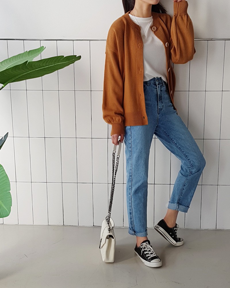Sắm gì thì sắm, tủ đồ của bạn nên có đủ 4 kiểu quần jeans này để không bao giờ phải lo không có gì để mặc - Ảnh 10. Sắm gì thì sắm, tủ đồ của bạn nên có đủ 4 kiểu quần jeans này để không bao giờ phải lo không có gì để mặc - Ảnh 10.