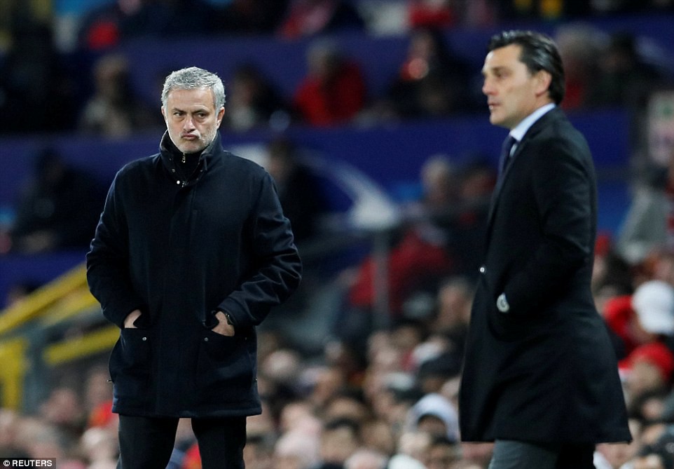 Man Utd nhạt nhòa, bị đá văng khỏi Champions League - Ảnh 11. Man Utd nhạt nhòa, bị đá văng khỏi Champions League - Ảnh 11.