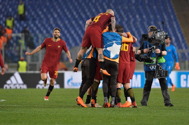 Cựu sao Man City tỏa sáng đưa Roma vào tứ kết Champions League - Ảnh 12.