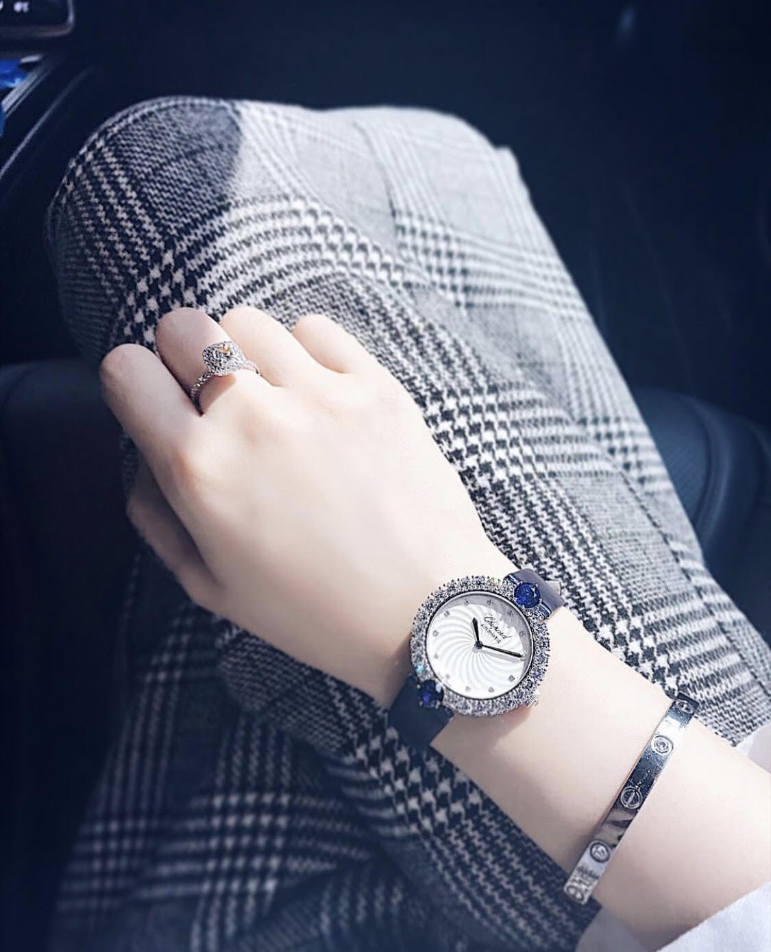 Tay chơi đồng hồ bạc tỷ cứng cựa nhất nhì Vbiz đã lộ diện, và đó chính là Jolie Nguyễn! - Ảnh 11.