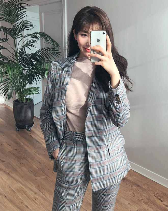 Loạt áo khoác đinh không thể thiếu trong những ngày trời mát lạnh  - Ảnh 4.