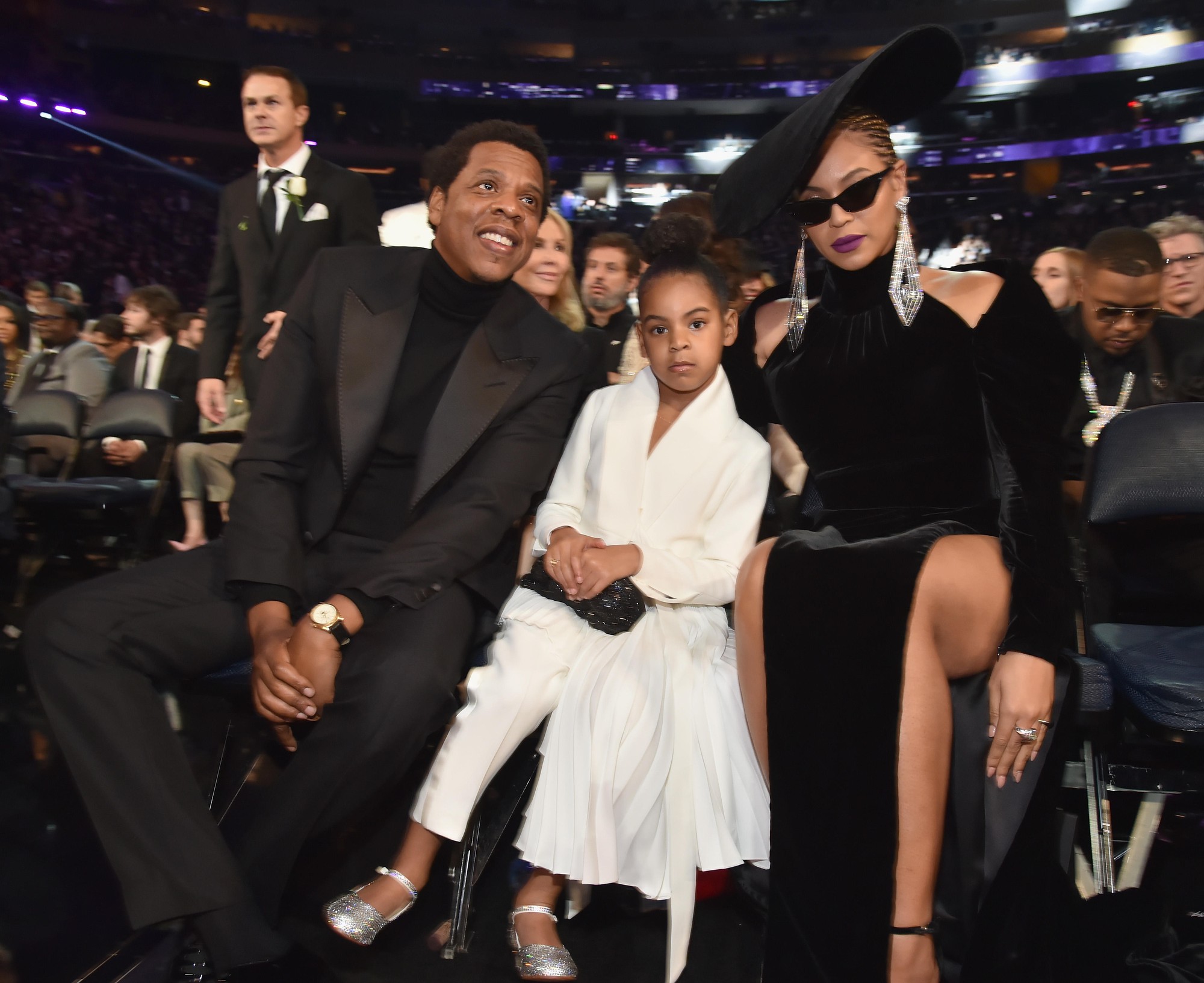 Kim bắt chước nhà Beyonce - Jay-Z, yêu cầu Kayne đưa con gái vào album mới? - Ảnh 2. Kim bắt chước nhà Beyonce - Jay-Z, yêu cầu Kayne đưa con gái vào album mới? - Ảnh 2.