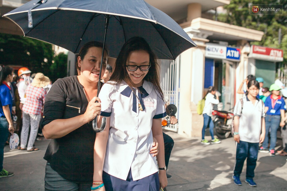 Bộ GD&ĐT c&ocirc;ng bố thời gian thi THPT quốc gia 2018 - Ảnh 2.