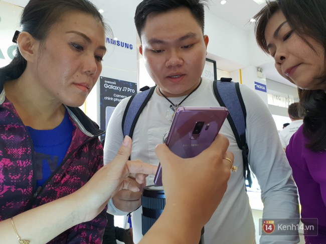 Hôm nay, bộ đôi Samsung Galaxy S9/S9+ chính thức mở bán tại Việt Nam: phiên bản Tím Lilac có lượng đặt hàng trước vượt mong đợi - Ảnh 6.