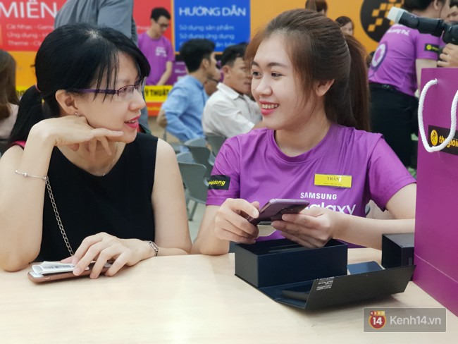 Hôm nay, bộ đôi Samsung Galaxy S9/S9+ chính thức mở bán tại Việt Nam: phiên bản Tím Lilac có lượng đặt hàng trước vượt mong đợi - Ảnh 14.