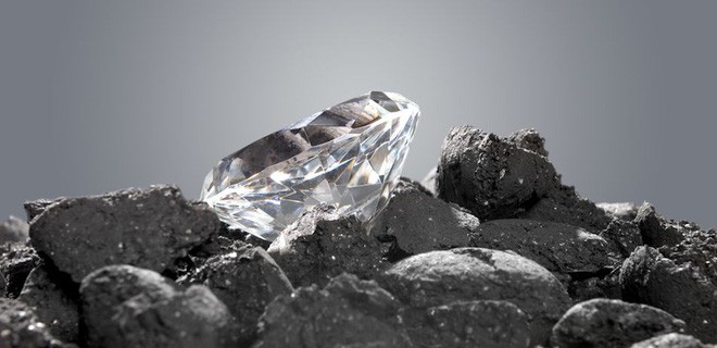 Phát hiện ra một thứ băng chưa từng tồn tại trong tự nhiên nằm giữa một viên kim cương - Ảnh 2.