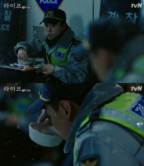 Live của Lee Kwang Soo: Câu chuyện cảnh sát dí dỏm mà cũng đầy sâu cay - Ảnh 3.