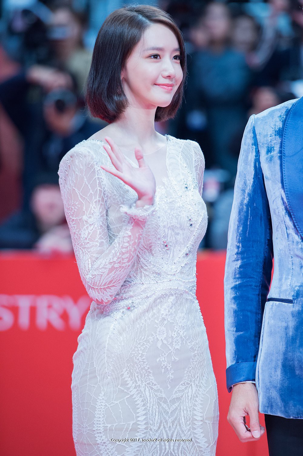Top khoảnh khắc mỹ nhân Kpop khiến thảm đỏ bùng nổ vì quá sexy, và 6 mỹ nhân trong số đó từng là ngọc nữ ngoan hiền - Ảnh 7.