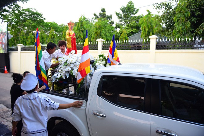 Di quan linh cữu nguyên Thủ tướng Phan Văn Khải về Hội trường Thống Nhất - Ảnh 16.