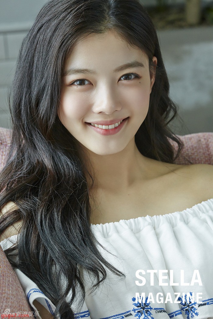 Vẻ đẹp quotmột chín  một mười quot của kim yoo jung và kim so hyun