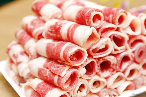 Thực hư thông tin thịt bò đông lạnh Mỹ, Úc giá rẻ vì toàn hàng hết đát - Ảnh 1.