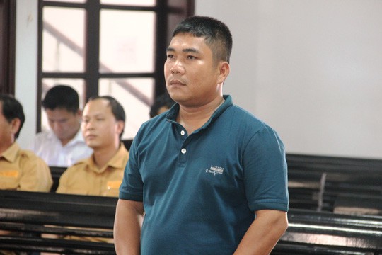 X&uacute;c động khi nghe con trai cố nh&agrave; b&aacute;o Nguyễn Đ&igrave;nh Qu&acirc;n xin giảm nhẹ h&igrave;nh phạt cho t&agrave;i xế t&ocirc;ng chết cha m&igrave;nh - Ảnh 1.