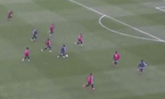 Messi ghi bàn sau tình huống nhảy múa t…